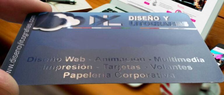 Tarjetas personales con reserva uv